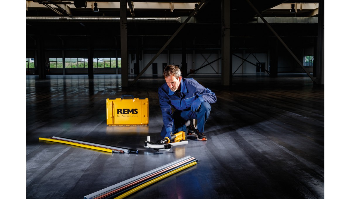 Giętarka akumulatorowa REMS Hydro-Swing 22V